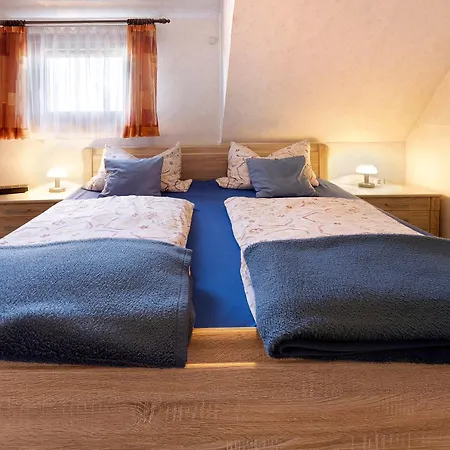 Апартаменты Birkenberger Лёффинген